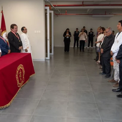 San Marcos hacia la autogestión: Rectora Jeri Ramón inaugura posgrado de Veterinaria y anuncia producción propia de alimentos