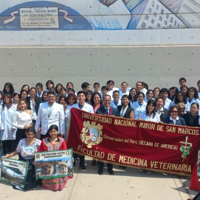 La Facultad de Medicina Veterinaria presente en el desfile por el 475.º aniversario de San Marcos
